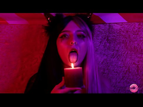❤️ Blowjob xamaasad leh oo ka timid Sexy Succubus oo leh oofsan afka Porno Guri  ☑