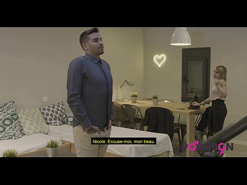 ❤️ PORNBCN 4K Mid ka mid ah naag qaan-gaar ah oo naaso waaweyn leh waxay rabtaa inay dabada noqoto Gigolo yar oo leh dick blowjob amortism adag fuck gacanta shaqo eeyga qaabka maxsuul leefleefi kacsiga Faransiiska subtitles Porno Guri  ☑